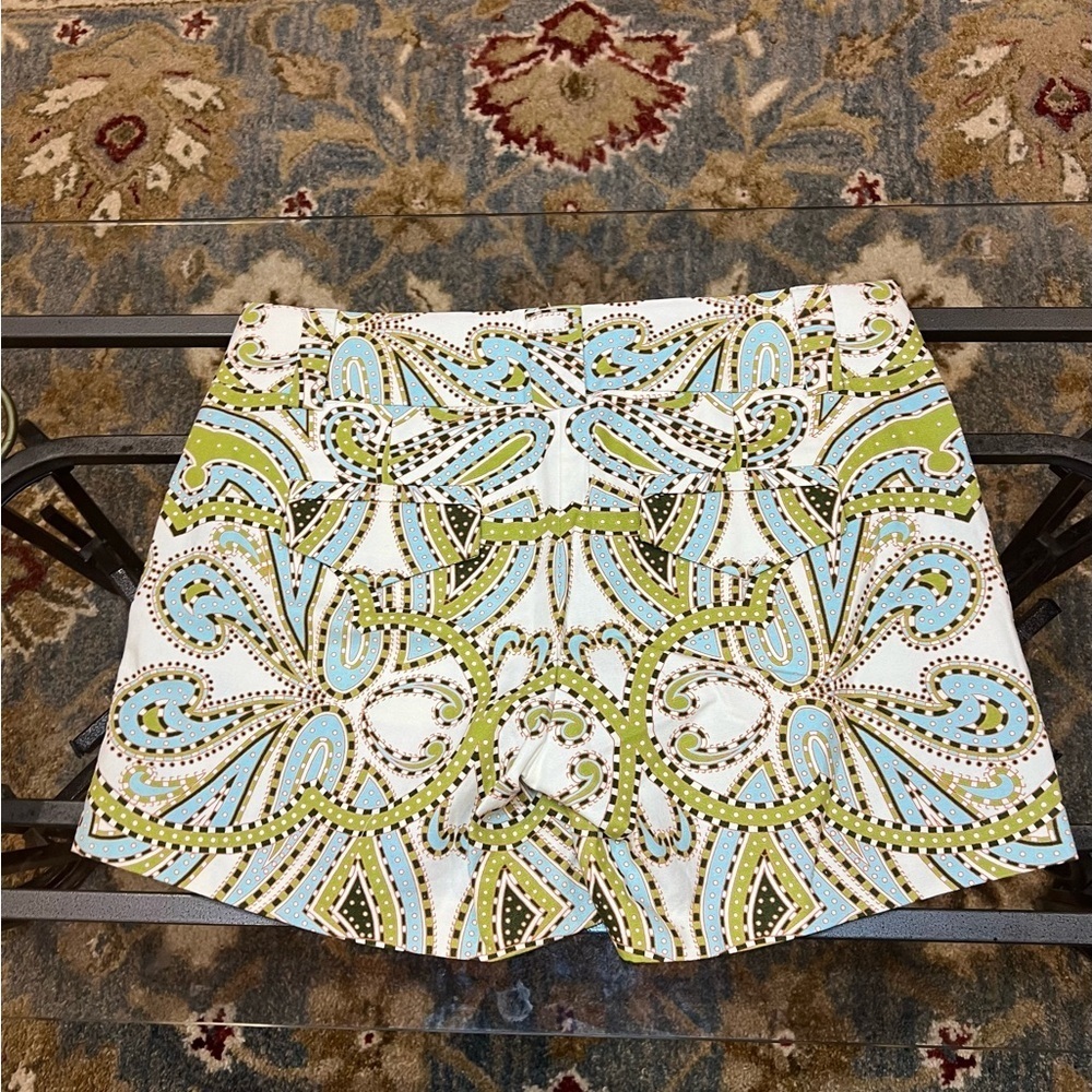 J Crew Patterned Green and Blue Women's Shorts - Picture 4 of 11